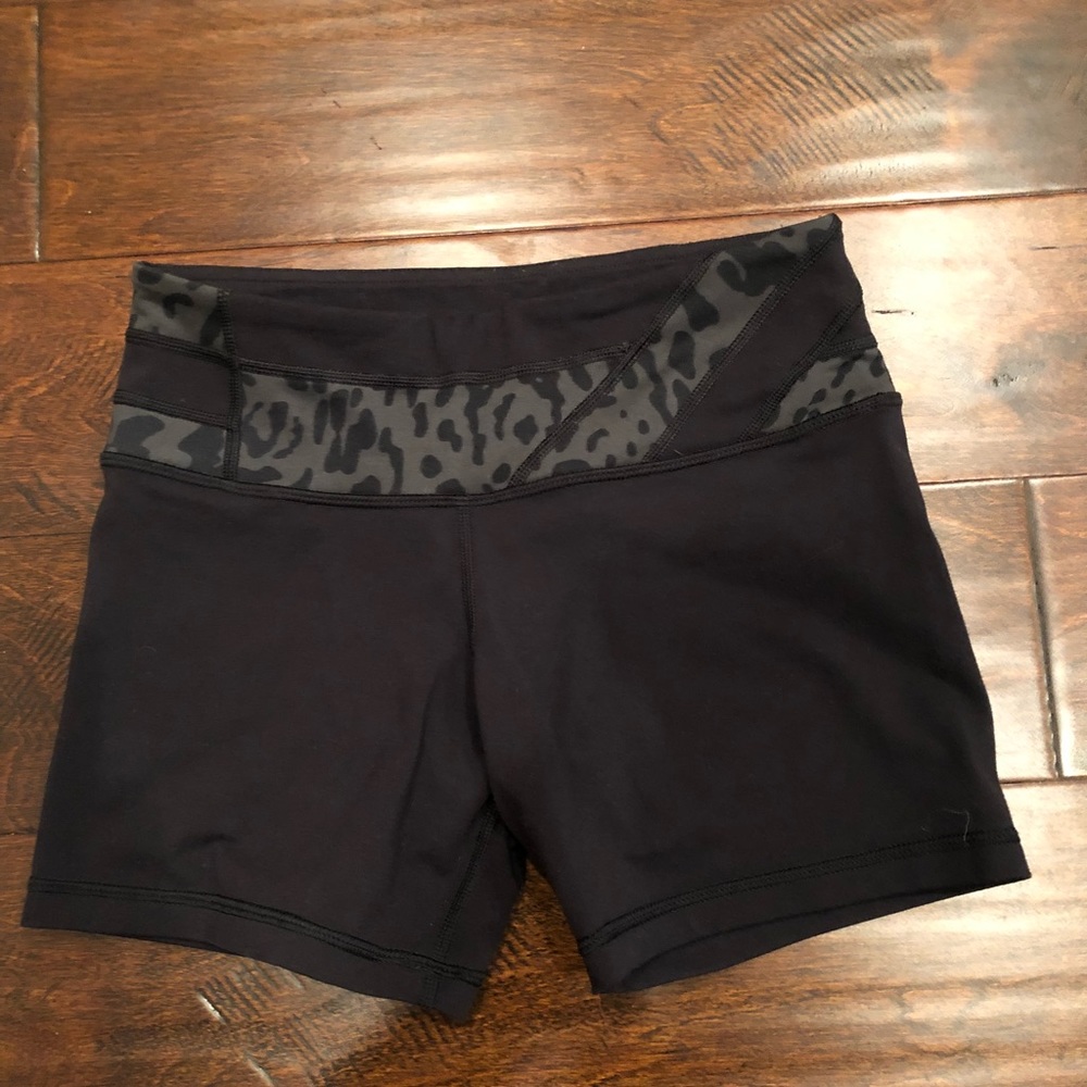 Lululemon reversible shorts